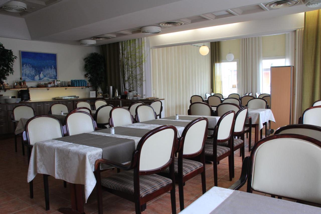Hotel Aakenus Rovaniemi Ngoại thất bức ảnh