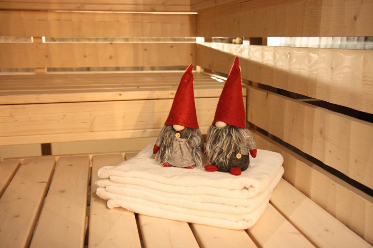 Hotel Aakenus Rovaniemi Ngoại thất bức ảnh